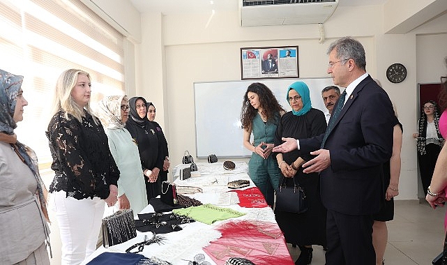 OSMEK Kursiyerlerinin Eserleri H&uuml;davendigar&rsquo;da Sergilendi