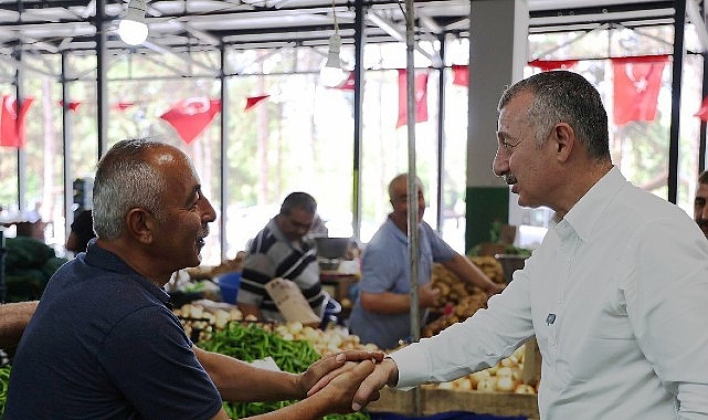 Perşembe Pazarı'nda B&uuml;y&uuml;kakın'a yoğun ilgi