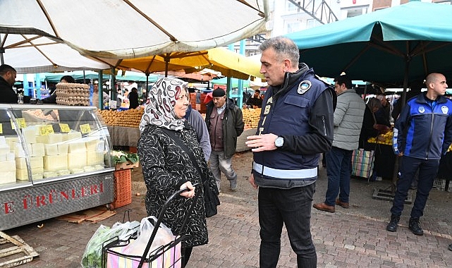 Perşembe Pazarı&rsquo;nda &lsquo;Hoş Geldin Masası&rsquo; Hizmete Girdi
