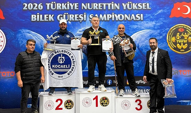 Pes etmeyenlerin ve şampiyonların kul&uuml;b&uuml; Kağıtspor