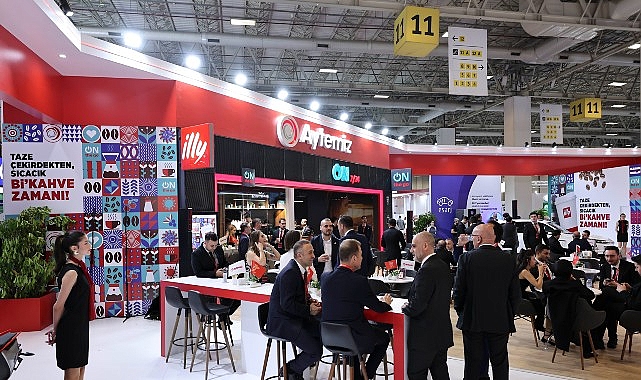 Petroleum İstanbul Fuarı&rsquo;nda,   Aytemiz &uuml;r&uuml;n ve hizmetleriyle dikkat &ccedil;ekti