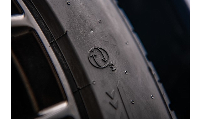 Pirelli, %70&rsquo;ten Fazla Biyo-bazlı ve Geri D&ouml;n&uuml;şt&uuml;r&uuml;lm&uuml;ş Malzeme İ&ccedil;eren İlk Standart &Uuml;retim Lastiğini Tanıttı