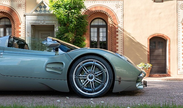 Pirelli, Cyber Tyre ile Yollarda: Pagani Utopia Roadster ile 1.500 Kilometrelik S&uuml;r&uuml;ş