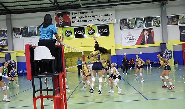Polat Group Didim Belediyespor Kadın Voleybol Takımından Muhteşem Geri D&ouml;n&uuml;ş