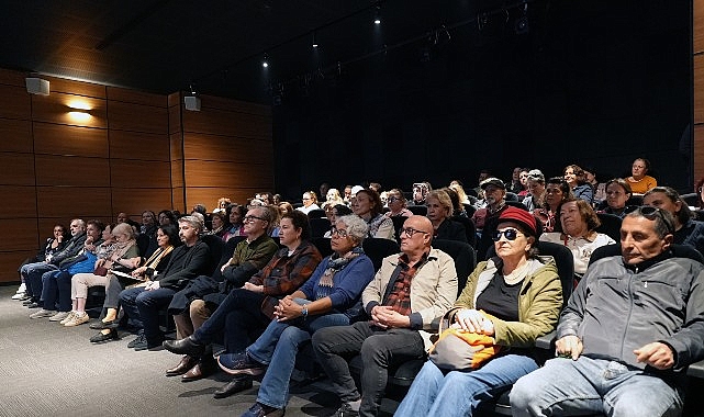Prof. Berktay: &ldquo;Kadın hakları m&uuml;cadele alanıdır&rdquo;