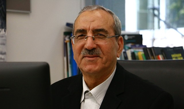 Prof. Dr. Niyazi Beki:  &ldquo;Hz. Peygamber&rsquo;in doğumu, k&acirc;inat kitabını insanlığa okutan bir muallimin doğumudur.&rdquo;