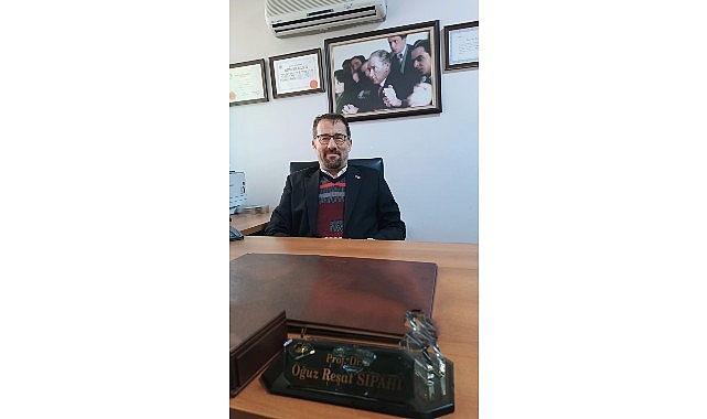 Prof. Dr. Sipahi, &ldquo;Gripten korunmada en etkili y&ouml;ntem aşıdır&rdquo;