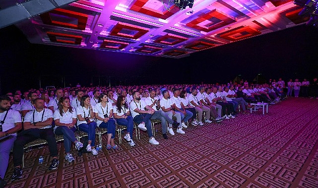 Pusula Holding Antalya&rsquo;da Ger&ccedil;ekleştirilen Lansman Toplantısıyla Tanıtıldı