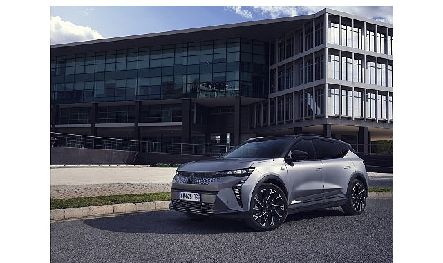 Renault&rsquo;da Elektrikli Ailenin &Uuml;st Segment Temsilcisi:  Scenic E-Tech Elektrikli T&uuml;rkiye&rsquo;de