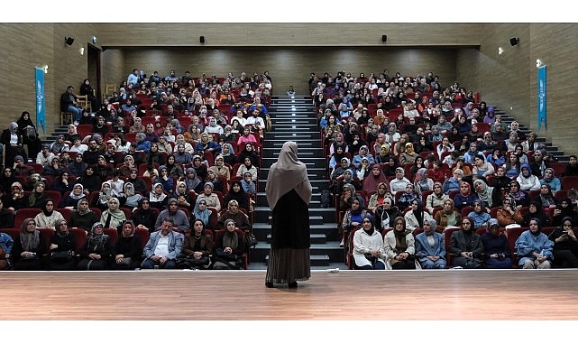 Saliha Erdim, aile i&ccedil;i iletişimin şifrelerini anlattı