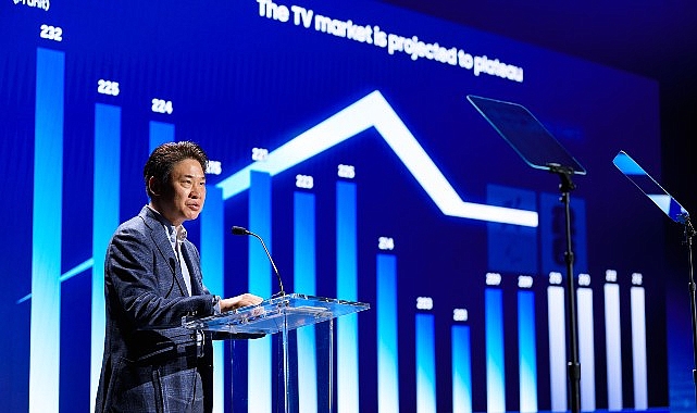 Samsung, CES 2026 kapsamında d&uuml;zenlediği G&ouml;rsel Ekranlar Deep Dive Panelinde televizyonun yeni d&ouml;nemine y&ouml;nelik vizyonunu a&ccedil;ıkladı
