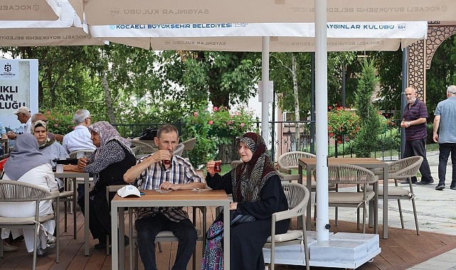 Saygınlar Kul&uuml;b&uuml;'nde saygıdeğer sevda
