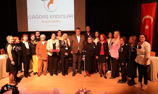 Seferihisar&rsquo;da 8 Mart&rsquo;a Anlamlı Etkinlik: &ldquo;8 Kadın 8 Başarı &Ouml;yk&uuml;s&uuml;&rdquo;