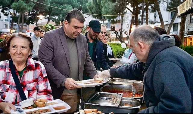 Seferihisar&rsquo;da Ramazan Bereketi;  Dayanışma Seferberliği ile sofralar kuruluyor