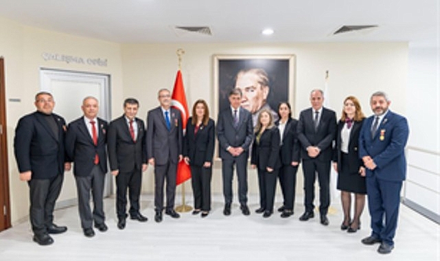Şehit aileleri derneklerinden Başkan Tugay&rsquo;a ziyaret