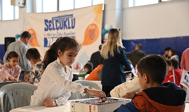 Sel&ccedil;uklu Belediyesi&rsquo;nden ilkokul ve ortaokul &ouml;ğrencilerine &ouml;zel bir etkinlik