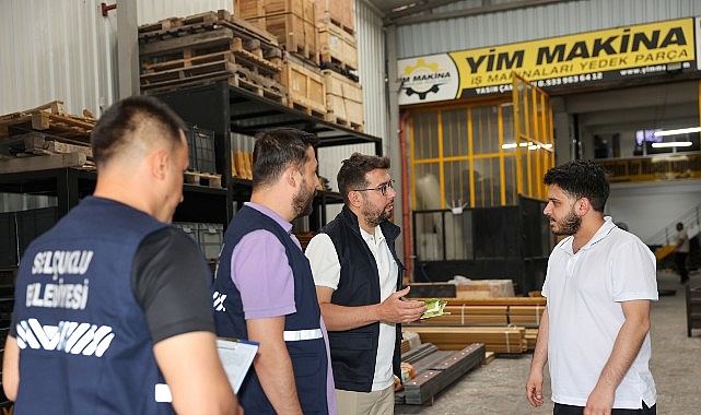 Sel&ccedil;uklu&rsquo;da Sanayi Esnafı Atık Y&ouml;netimi Konusunda Bilgilendiriliyor