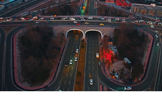 Şerit Sayısı İki Katına &Ccedil;ıkarılan Marangozlar K&ouml;pr&uuml;l&uuml; Kavşağı ile Trafik Daha G&uuml;venli ve Daha Akıcı Hale Gelmiştir