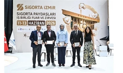 Sigorta İzmir&rsquo;de geleceğin riskleri ve fırsatları masaya yatırıldı 
