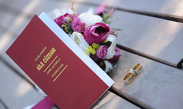 Sivas Belediyesi&rsquo;nden Yeni Evlenen &Ccedil;iftlere 20 Bin TL Destek