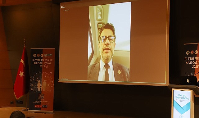 Sofraya bir tabak da telefonlar i&ccedil;in&hellip;