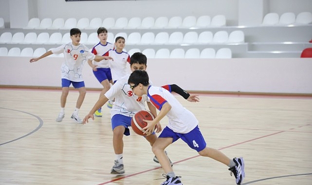 Spor Festivali Basketbol M&uuml;sabakalarıyla Start Aldı