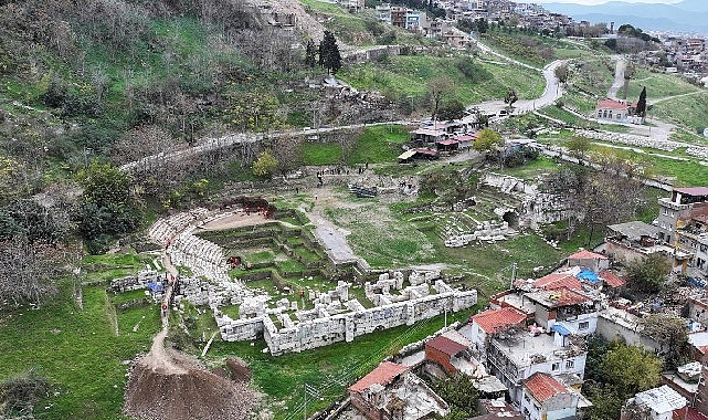 Tarihe yol a&ccedil;ılıyor
