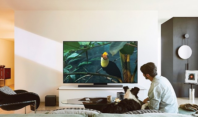 TechRadar 2025 yılında Samsung S95F OLED TV&rsquo;yi &lsquo;Yılın TV&rsquo;si se&ccedil;ti