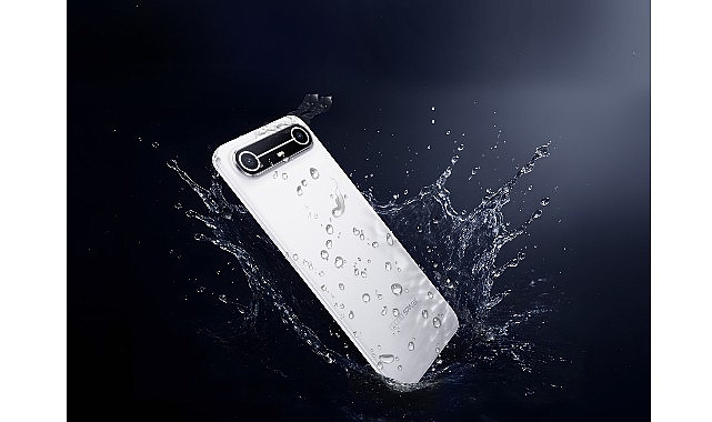TECNO SPARK Slim, Askeri D&uuml;zey Dayanıklılık ve 2 Yıl S&uuml;reli &Uuml;cretsiz Bulut Depolama ile Piyasayı Sarsıyor!