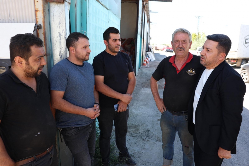Başkan Rasim Arı Sanayi Esnafıyla Buluştu