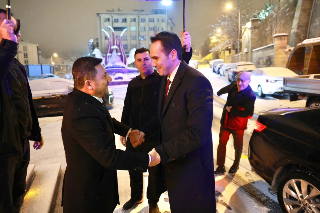 DYP Lideri K&uuml;peli&rsquo;den Rasim Arı&rsquo;ya Gece Ziyareti
