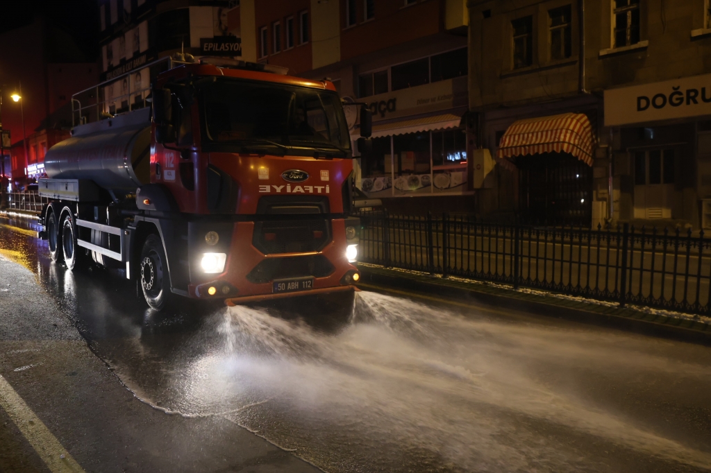 Nevşehir&rsquo;de Bayram &Ouml;ncesi Gece Mesaisi