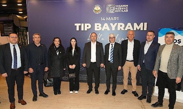 Tıp Bayramında &ccedil;alışanlar İftarda buluştu