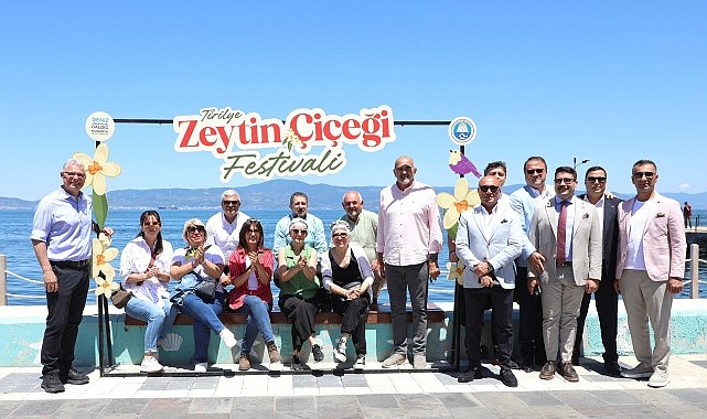 Tirilye'de 2. Zeytin &Ccedil;i&ccedil;eği Festivali Başladı