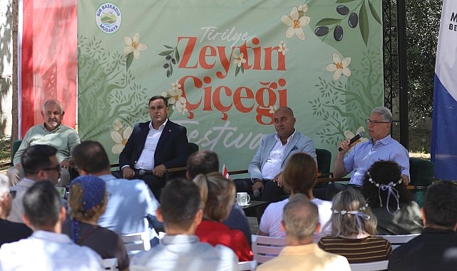 Tirilye&rsquo;de &ldquo;Zeytin &Ccedil;i&ccedil;eği Festivali&rdquo;ne B&uuml;y&uuml;k İlgi