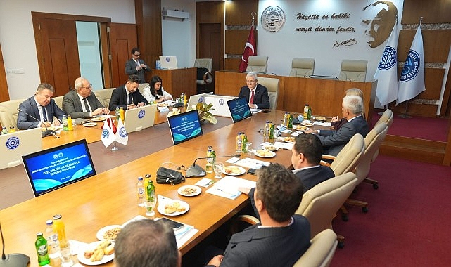 Tohumculuk sekt&ouml;r&uuml;n&uuml;n temsilcileri Ege &Uuml;niversitesinde bir araya geldi