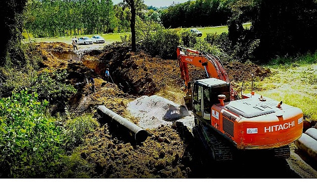 Toramanlar&rsquo;da sulama suyu toprakla buluştu