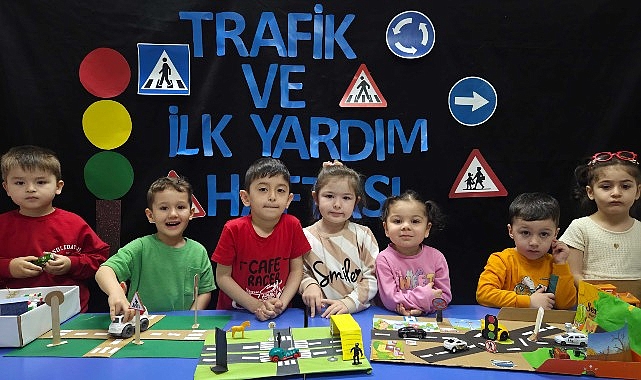 Trafik kurallarını eğlenerek &ouml;ğrendiler