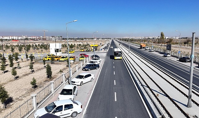 Tramvay Hattı &Ccedil;alışması Kapsamında Olan Şehit Burak Aydoğan Caddesi Asfaltlanarak Trafiğe A&ccedil;ıldı
