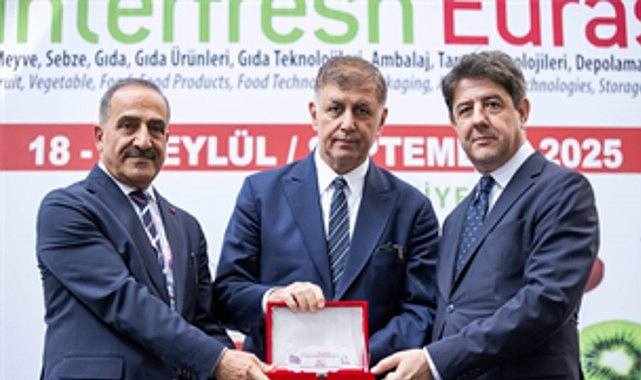 Tugay: Fuarın gelişmesi i&ccedil;in gereken katkıyı vermeye hazırız