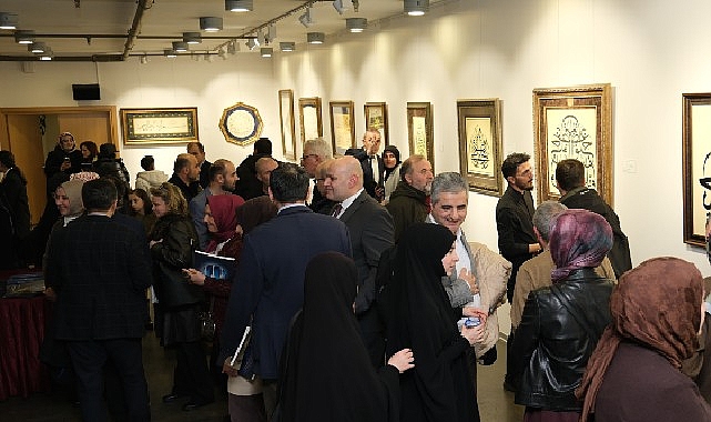 Turan Sevgili&rsquo;nin Hat Sergisi 'Bir Hat &Uuml;zerinde 63. Yıl', Zeytinburnu K&uuml;lt&uuml;r Sanat&rsquo;ta A&ccedil;ıldı!