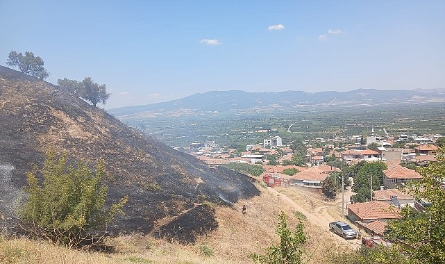 Turgutlu Derbent&rsquo;teki Yangın B&uuml;y&uuml;meden S&ouml;nd&uuml;r&uuml;ld&uuml;