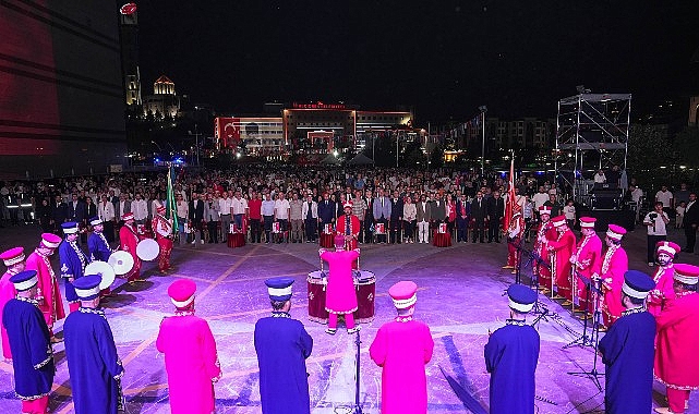 T&uuml;rk D&uuml;nyası Ş&ouml;leni&rsquo;nde Muhteşem Final