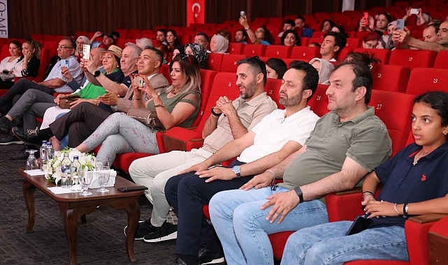 T&uuml;rk D&uuml;nyasının ezgileri MARİFEST'te yankılandı