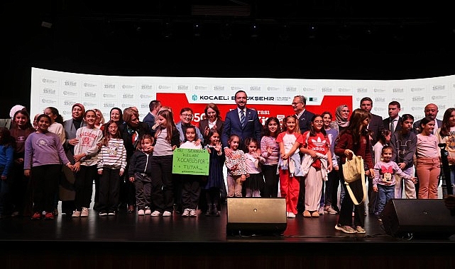 T&uuml;rk D&uuml;nyası'nın geleceği Kitap Fuarı'nda konuşuldu