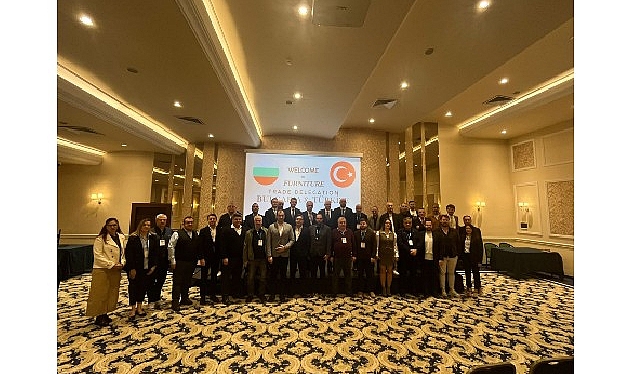 T&uuml;rk mobilyacılar Balkanlarda zirveye &ccedil;ıkmak i&ccedil;in b&uuml;y&uuml;k bir adım attı