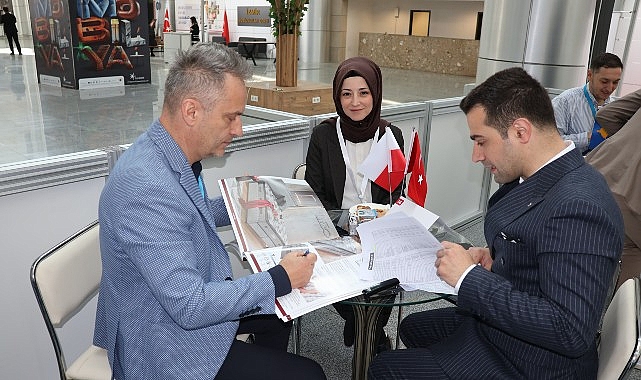T&uuml;rk mobilyaları d&uuml;nyayı donatıyor