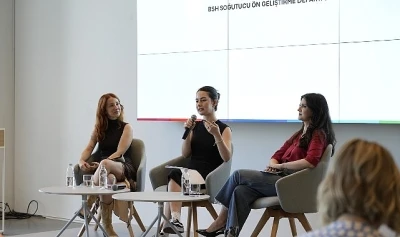 T&uuml;rkiye&rsquo;nin &ouml;d&uuml;ll&uuml; sanat eğitimi projesi &ldquo;Bir Hayalin İzinde&rdquo; &uuml;&ccedil;&uuml;nc&uuml; yılını tamamladı  