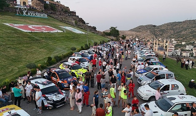 T&uuml;rkiye Ralli Şampiyonası Kapadokya Yarışı&rsquo;nın Seremonik Startı Verildi