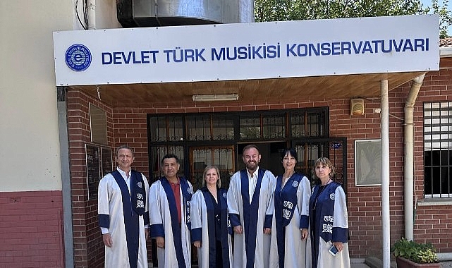 T&uuml;rkiye&rsquo;de bir ilk: E&Uuml; DTMK T&uuml;rk Halk Oyunları Doktora Programı ilk mezununu verdi